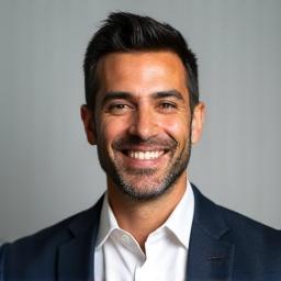 Headshot of Miguel Sanchez, Lead Detailer